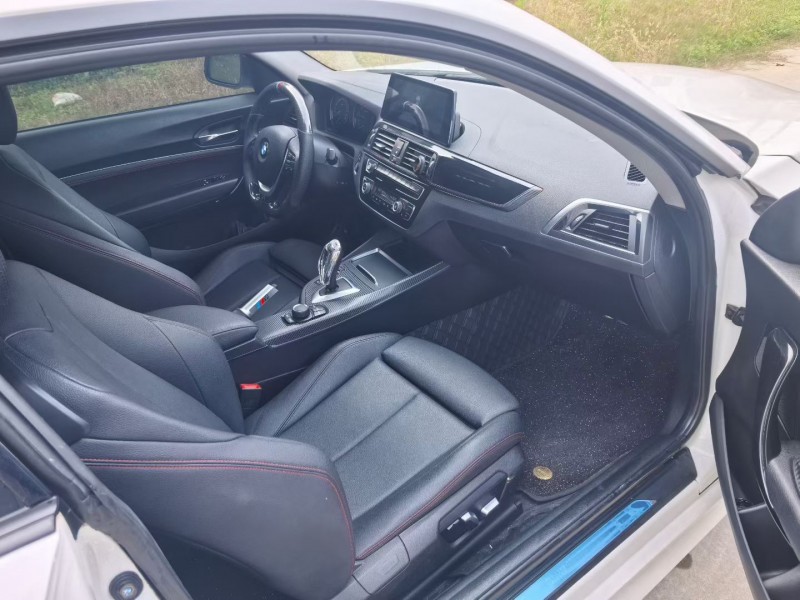 襄阳19年宝马2系5