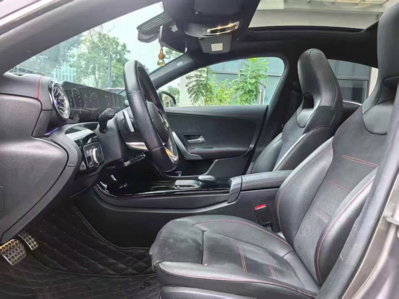 深圳23年奔驰CLA7