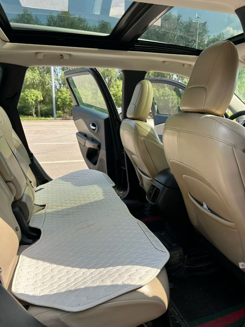 烟台16年Jeep自由光6