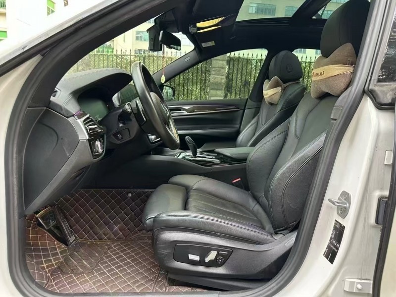 深圳20年宝马6系4