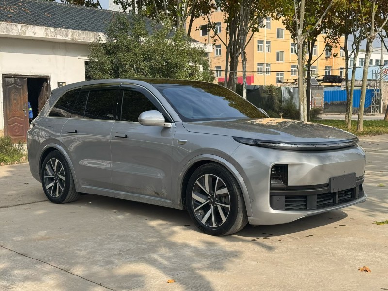 郑州23年理想L82