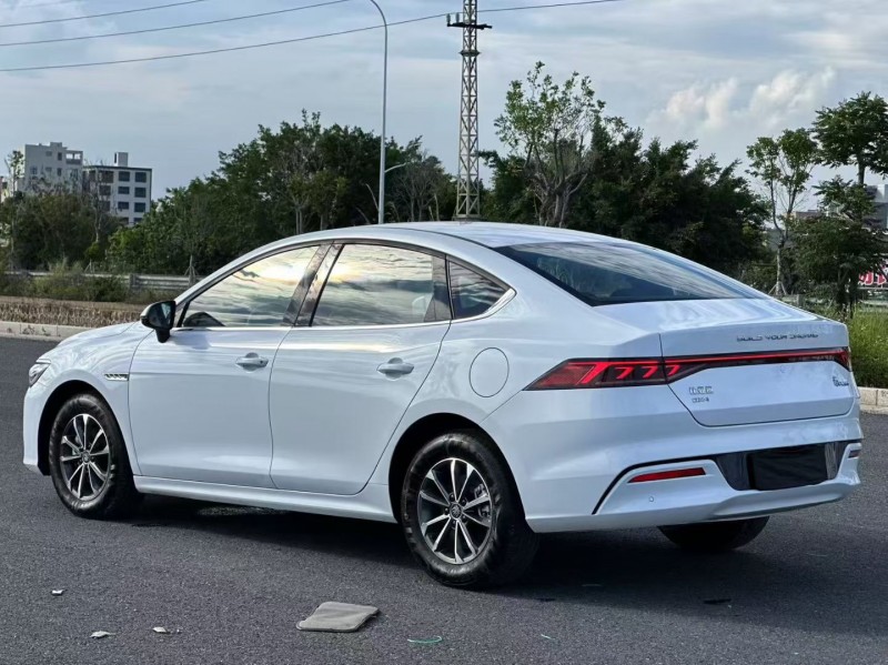 汕头24年比亚迪秦7