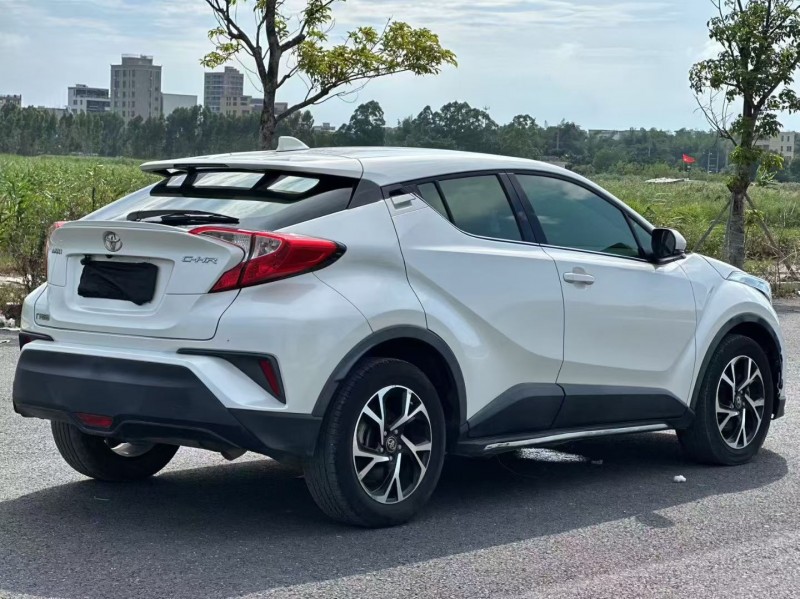 汕头20年丰田CHR8