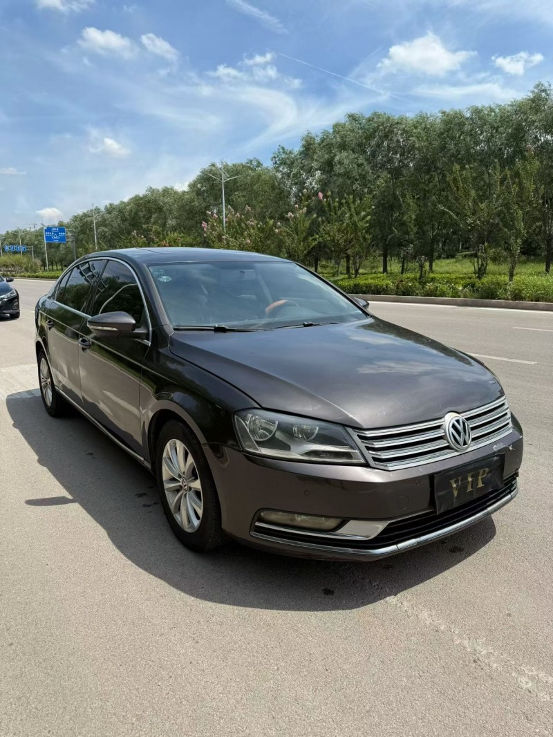 东营16年大众迈腾2