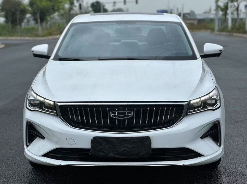 汕头23年吉利帝豪1