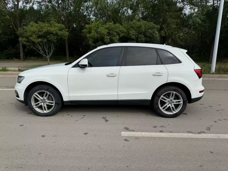 枣庄17年奥迪Q57