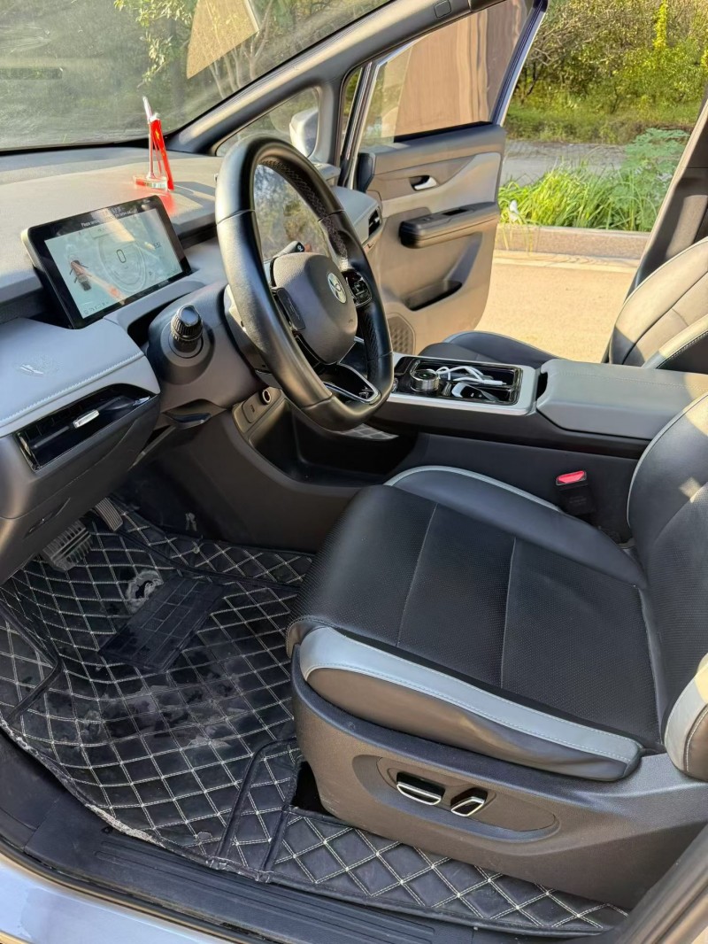 枣庄23年合创汽车Z036