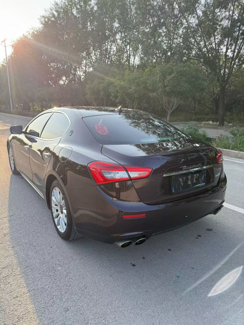 济宁16年玛莎拉蒂Ghibli8