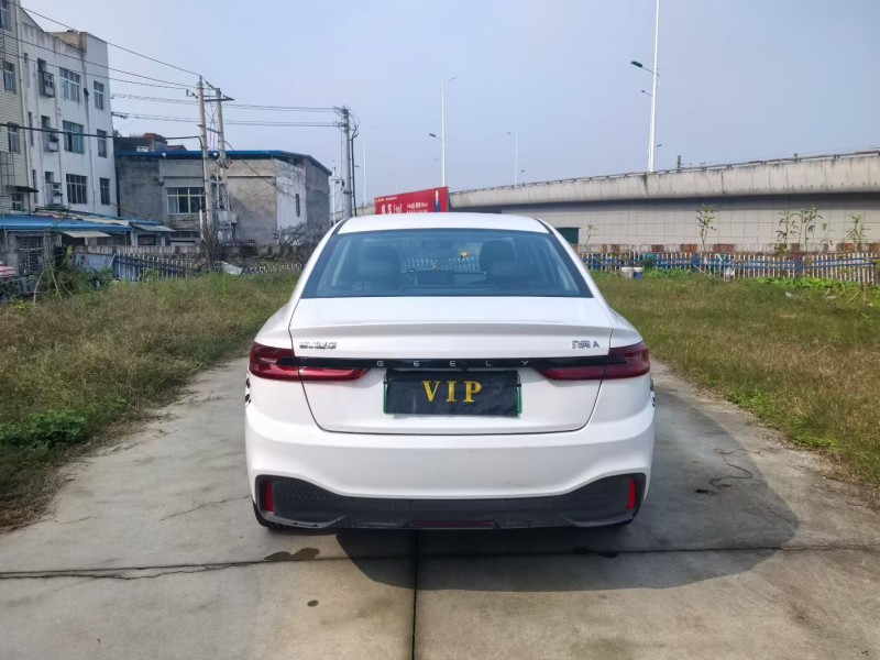 襄阳24年吉利几何9