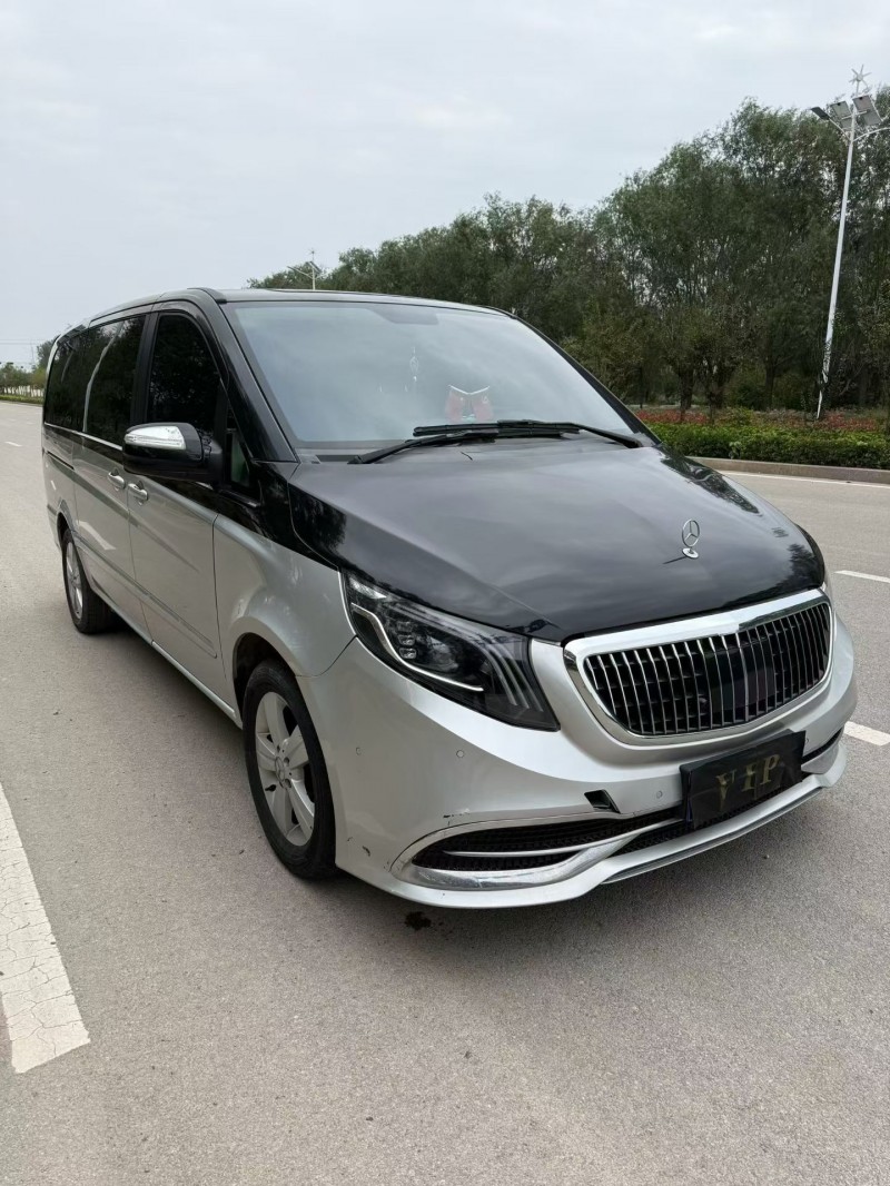 济宁15年奔驰唯雅诺3