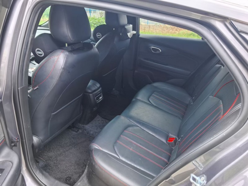 襄阳24年传祺影豹7