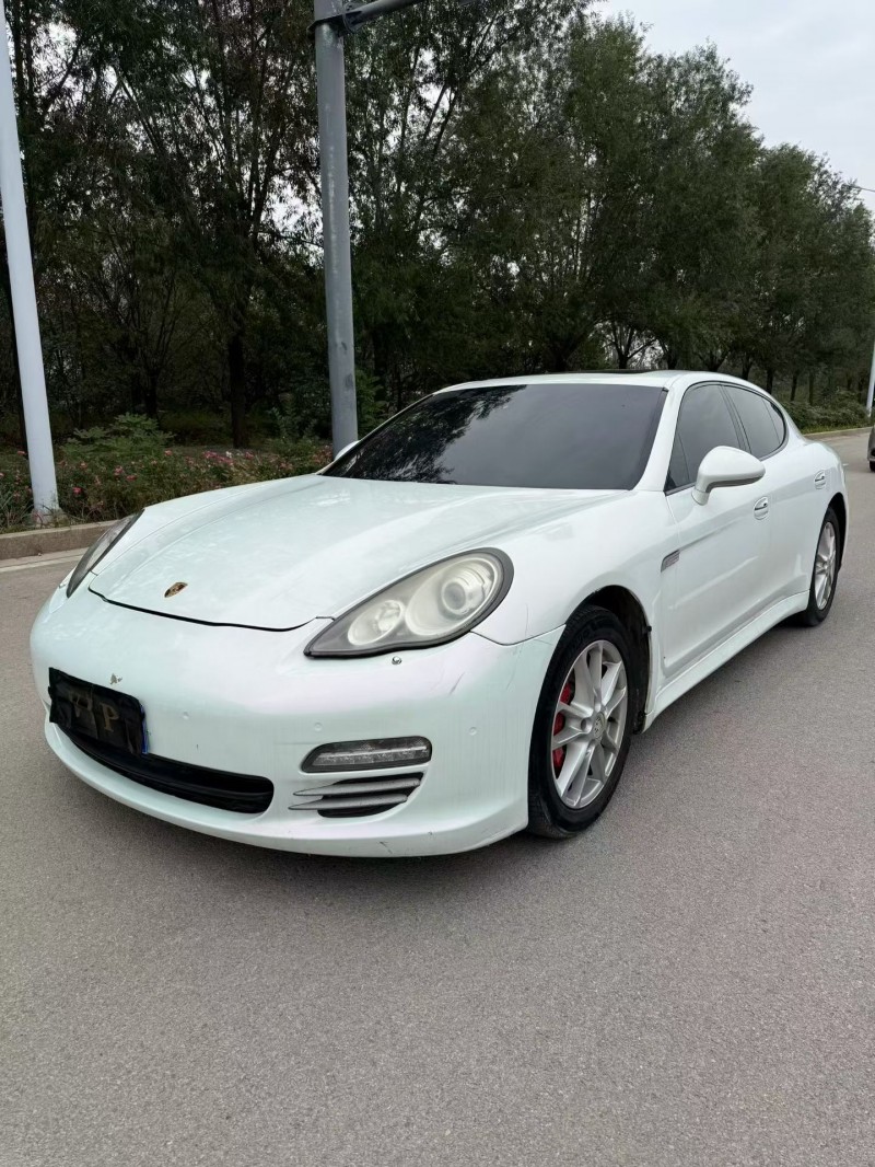 淄博12年保时捷帕拉梅拉3