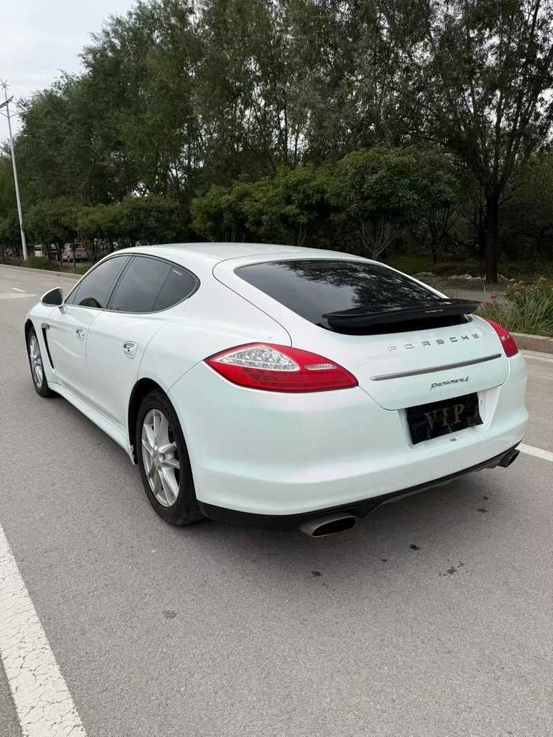 淄博12年保时捷帕拉梅拉8