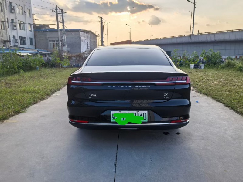 襄阳21年比亚迪汉9