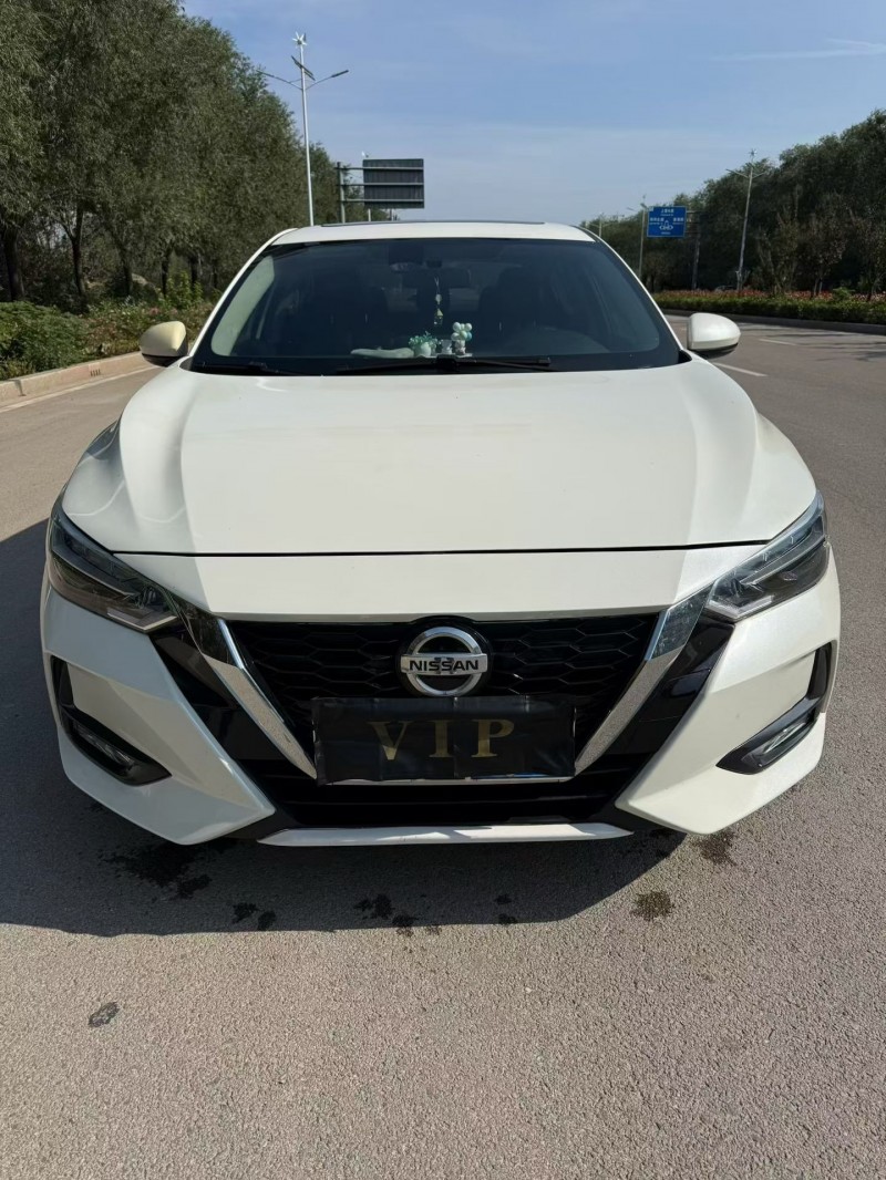 枣庄21年日产轩逸1