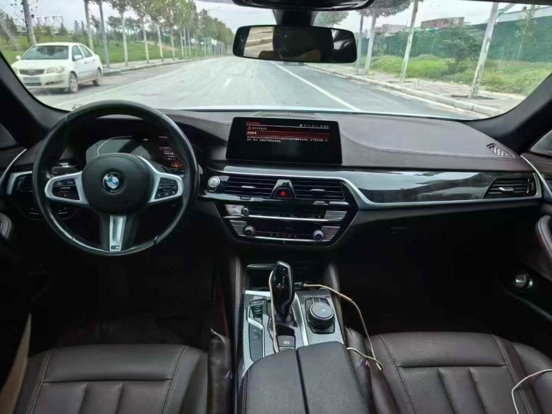 郑州20年宝马5系4