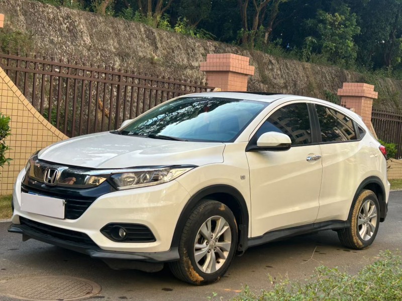 东莞19年本田缤智3