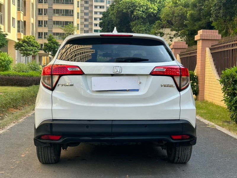 东莞19年本田缤智9