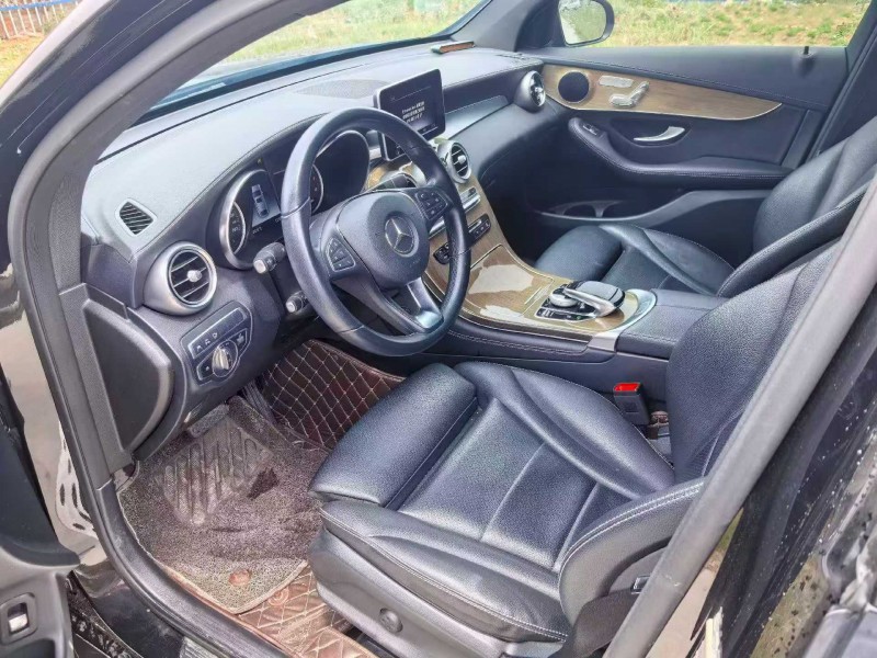 襄阳19年奔驰GLC4