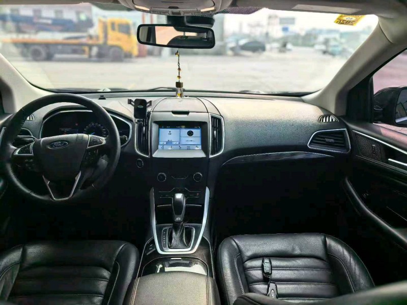 保定16年福特锐界5