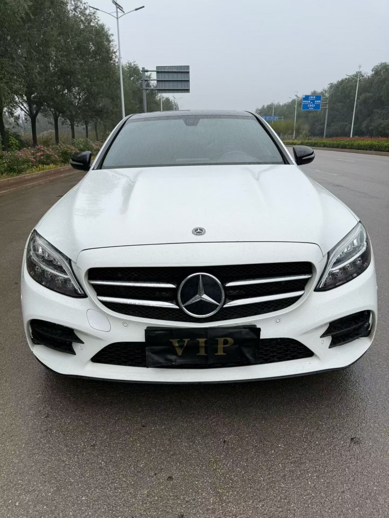 东营19年奔驰C1