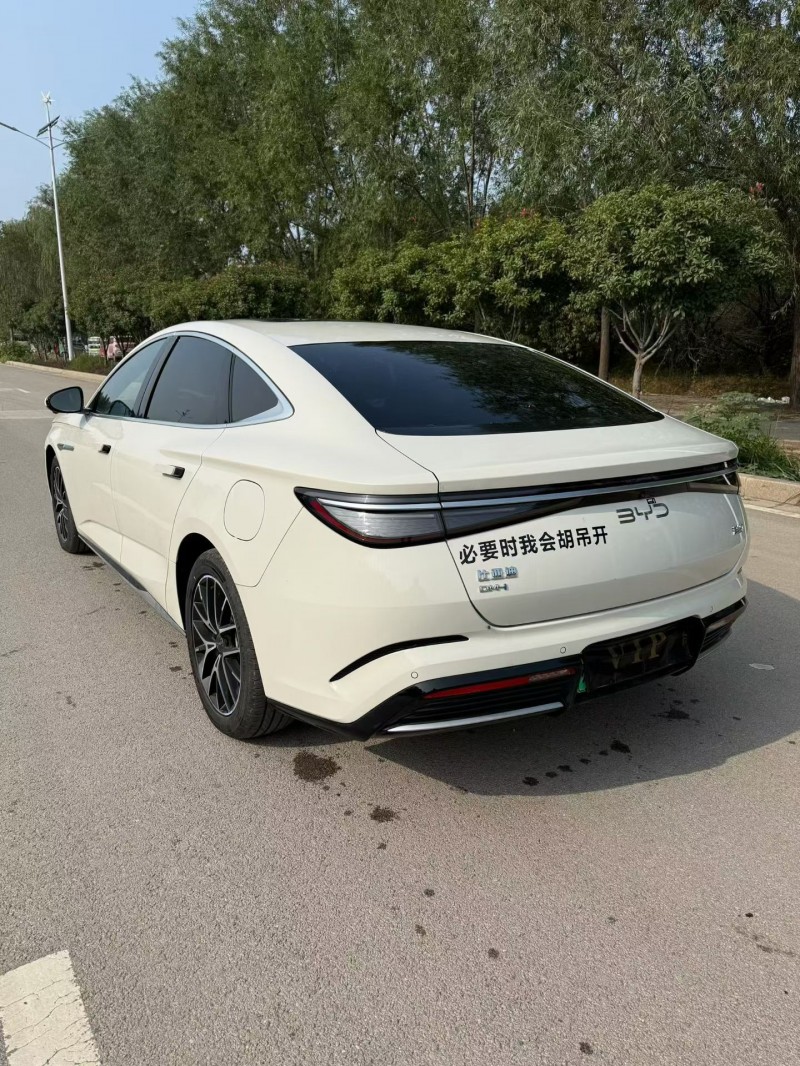 济宁24年比亚迪海豹7