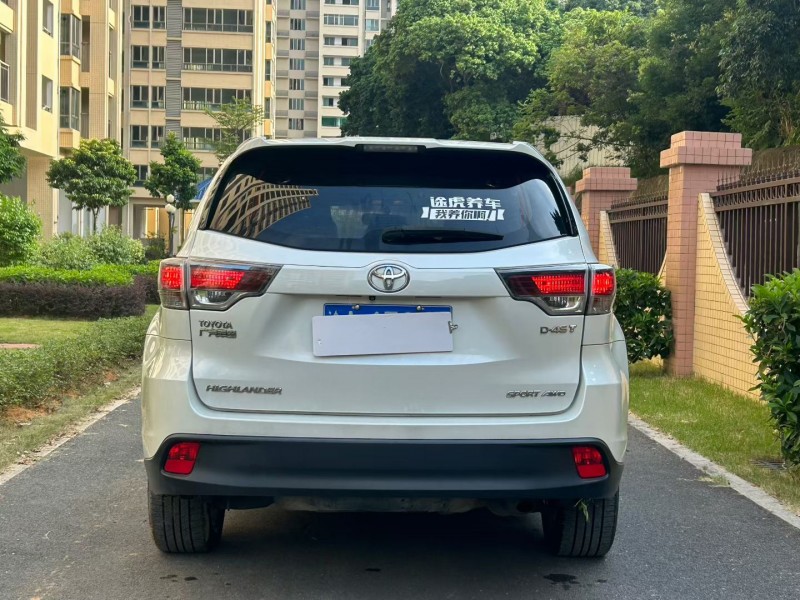 中山16年丰田汉兰达9