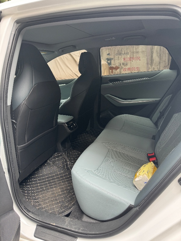 娄底25年长安汽车锐程4