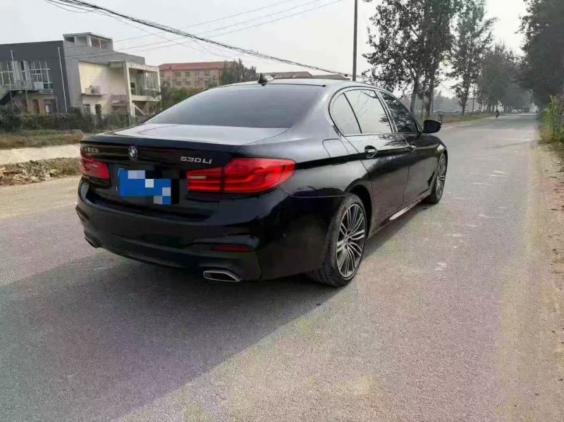 秦皇岛18年宝马5系8