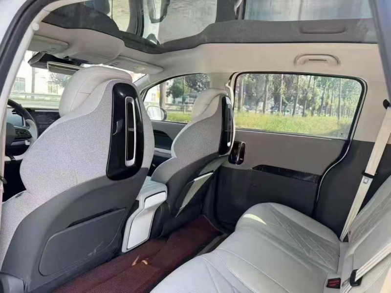 菏泽24年极狐汽车考拉7