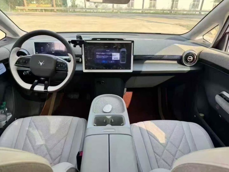 菏泽24年极狐汽车考拉9