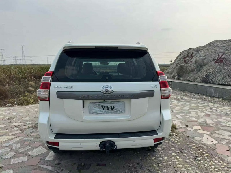 沧州17年丰田普拉多9