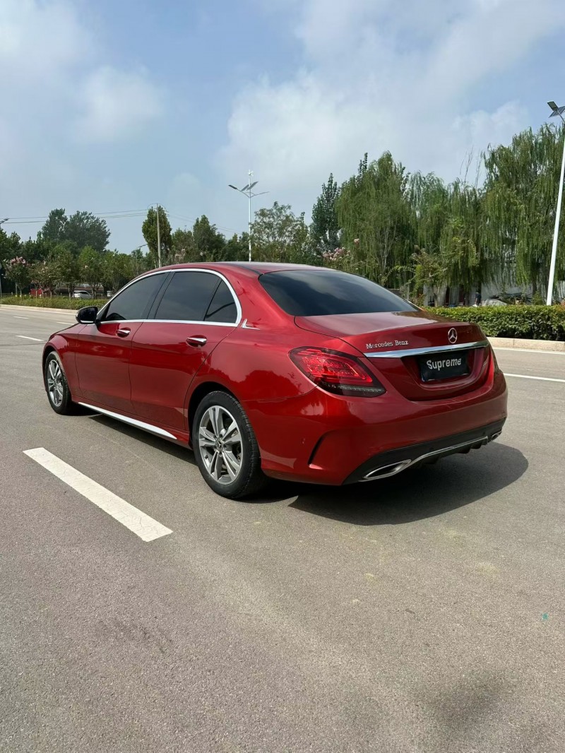 东营19年奔驰C8