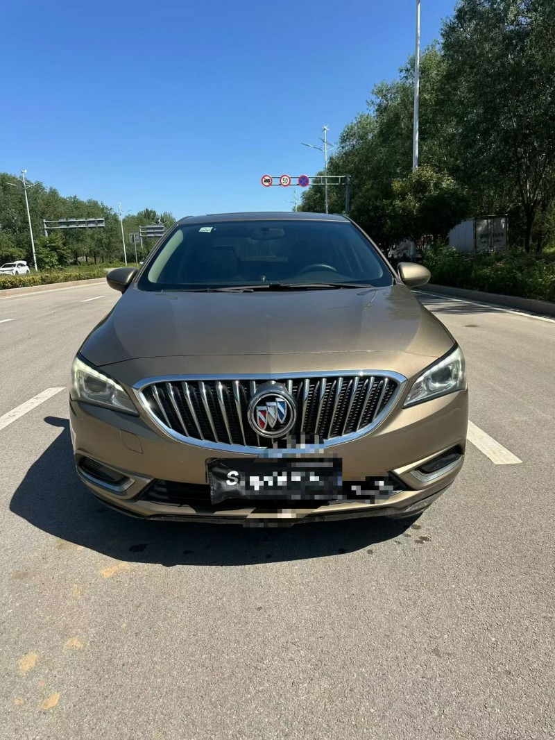 潍坊16年别克威朗1