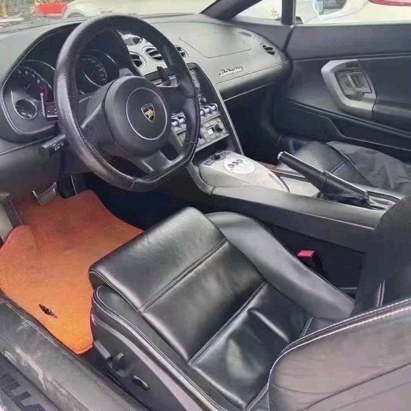 济南13年兰博基尼Gallardo7