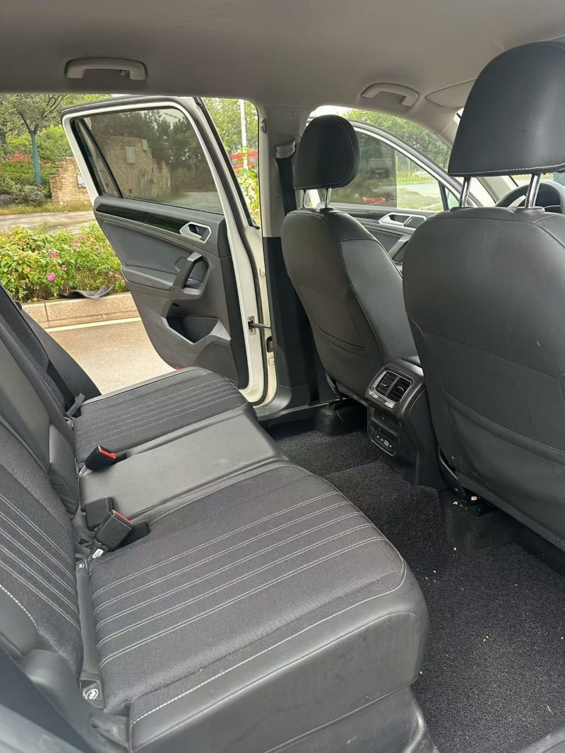 东营22年大众途观9