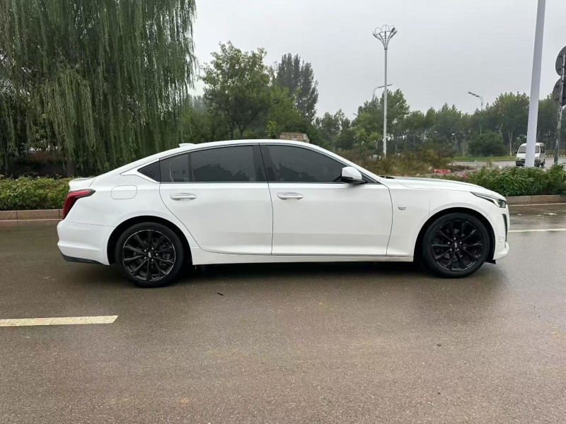 东营21年凯迪拉克CT57