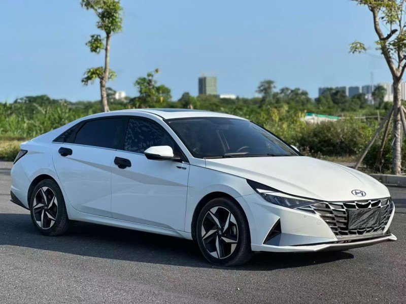 汕头21年现代伊兰特2