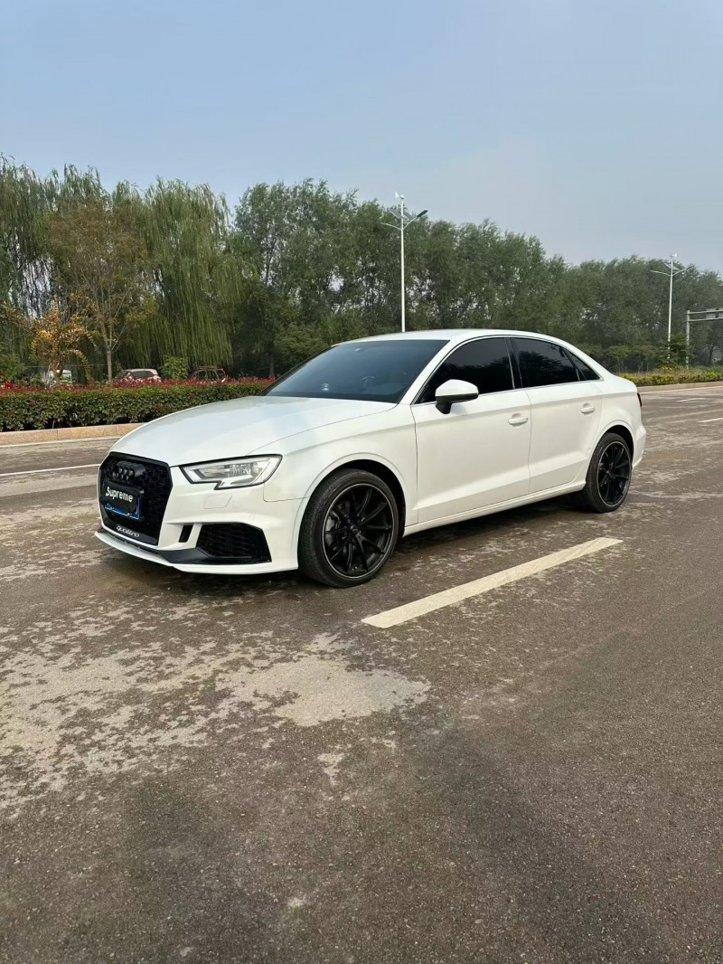 青岛18年奥迪A33