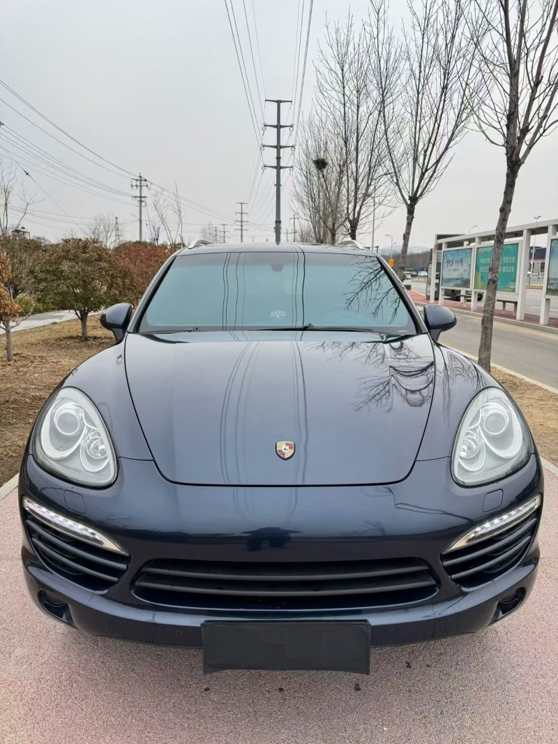 菏泽13年保时捷卡宴1