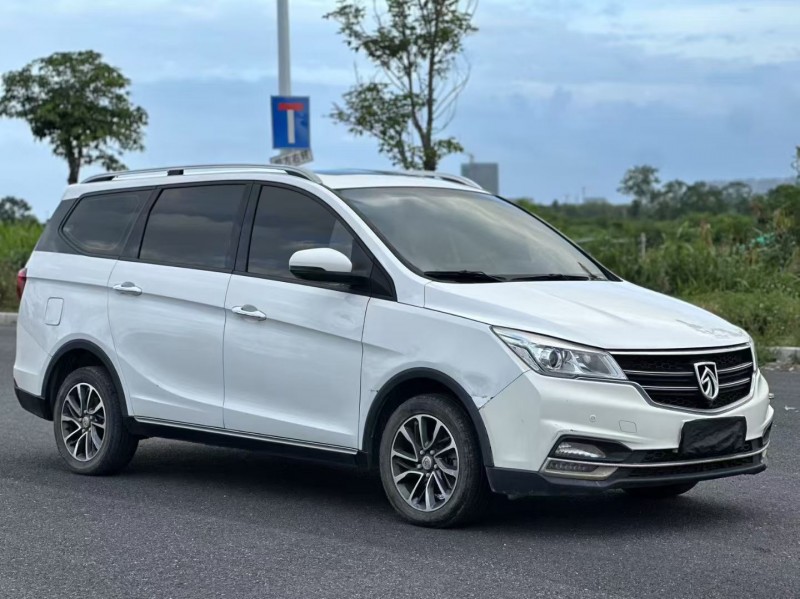 汕头19年宝骏7302