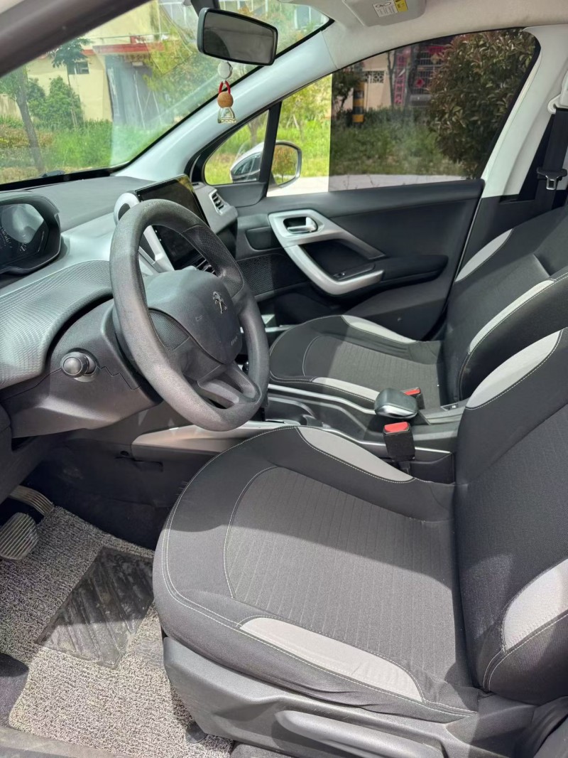 威海17年东风标致4