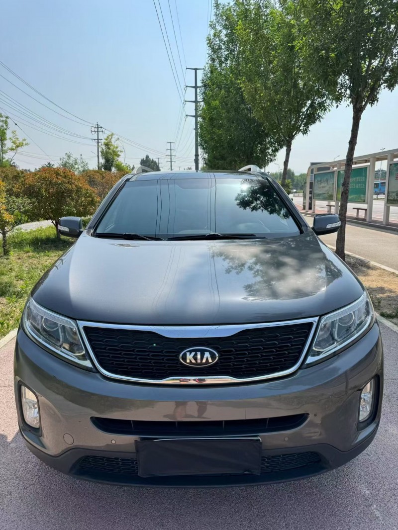 青岛14年起亚索兰托1