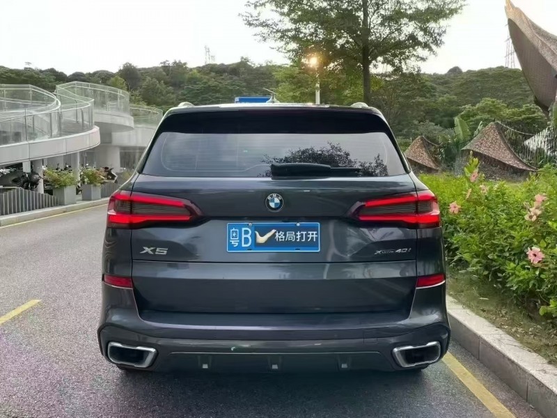 深圳21年宝马X59