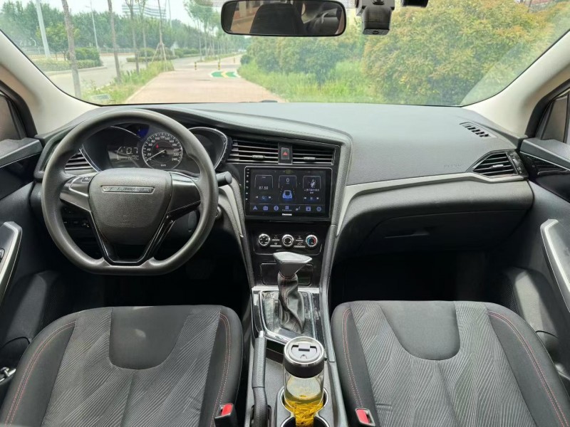 威海19年启辰D604