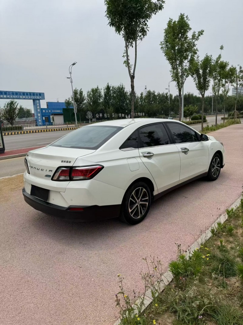 威海19年启辰D609