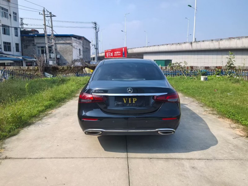 襄阳23年奔驰E9