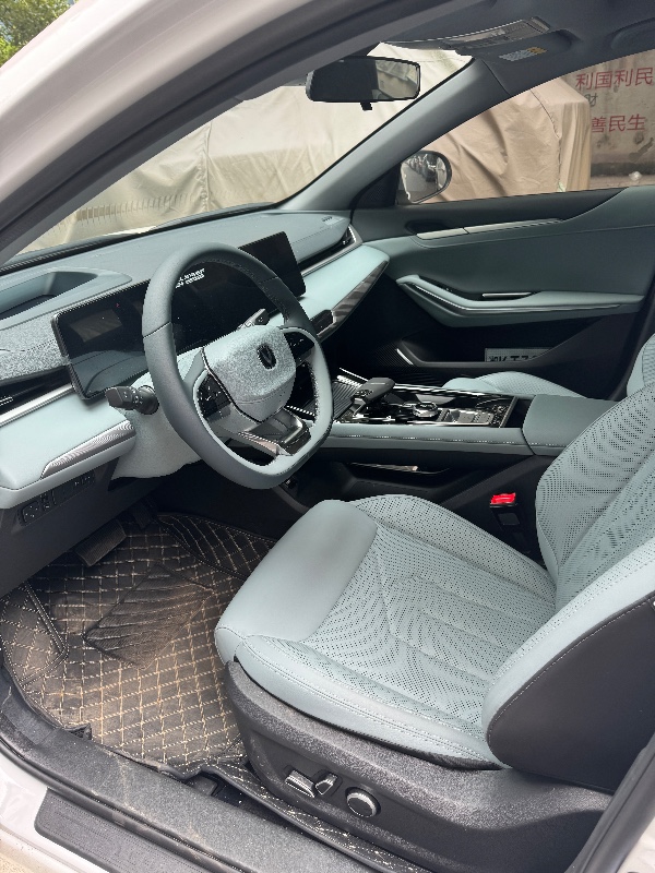 娄底25年长安汽车锐程3