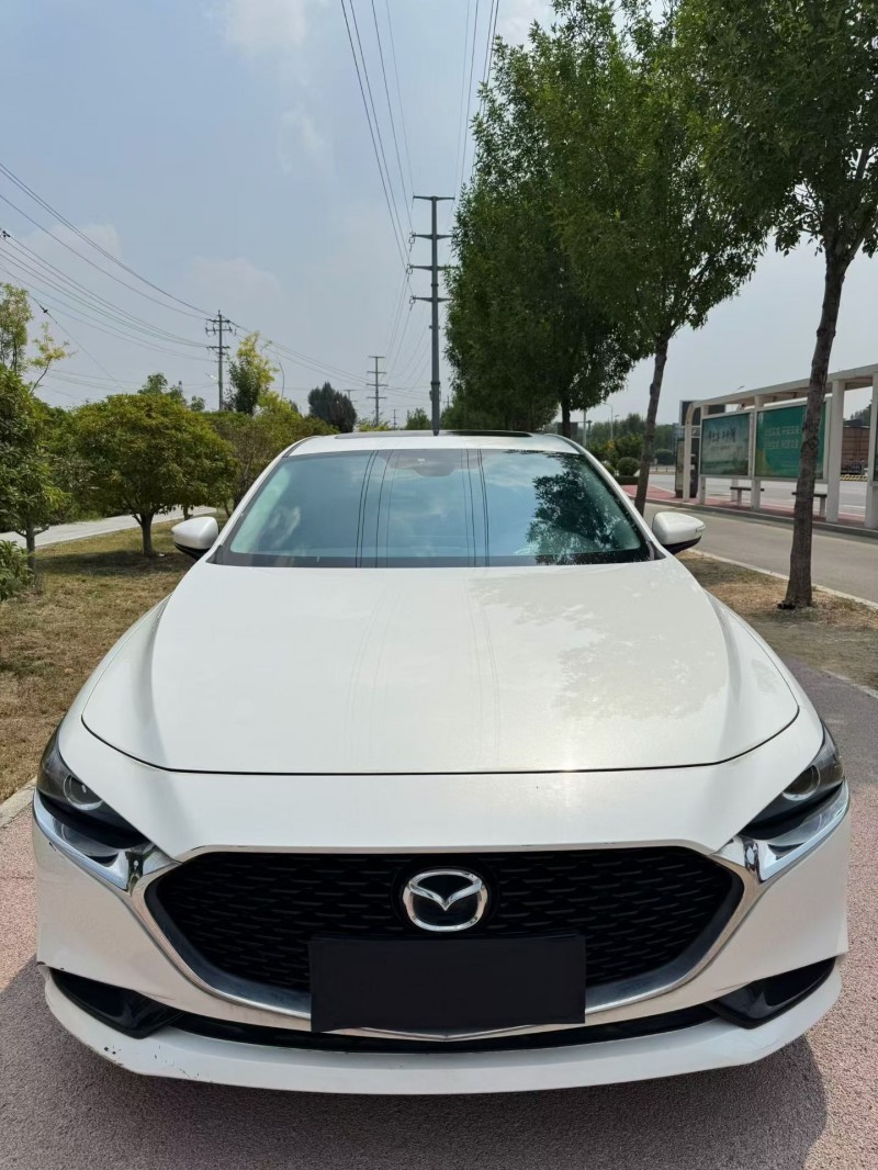 潍坊20年马自达昂克赛拉1