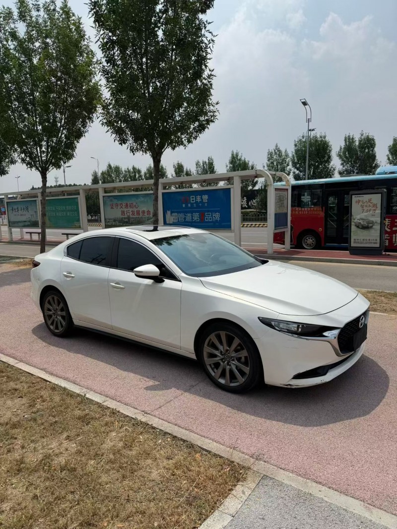 潍坊20年马自达昂克赛拉3